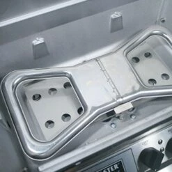 Broilmaster P3X Gas Grill On Stainless Steel In Ground Post - P3PK6N / BCK1011 -BBQDIRECT Sales burner 6