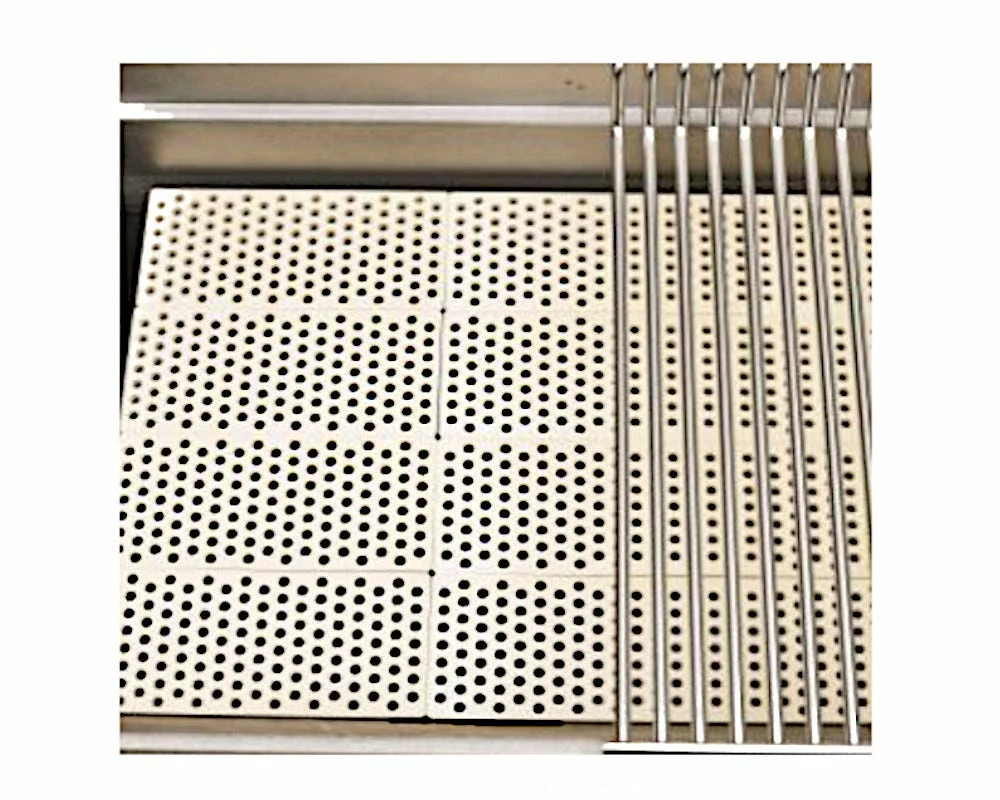 Broilmaster P3SX Gas Grill On Stainless Steel Deck Mount Base - P3SX Super Premium 10 Broilmaster P3SX Gas Grill On Stainless Steel Deck Mount Base - P3SX Super Premium - Image 8