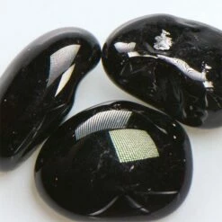 American Specialty Glass 1/2 Inch To 1 Inch Black Licorice Jelly Bean Fire Glass - 10 Pounds